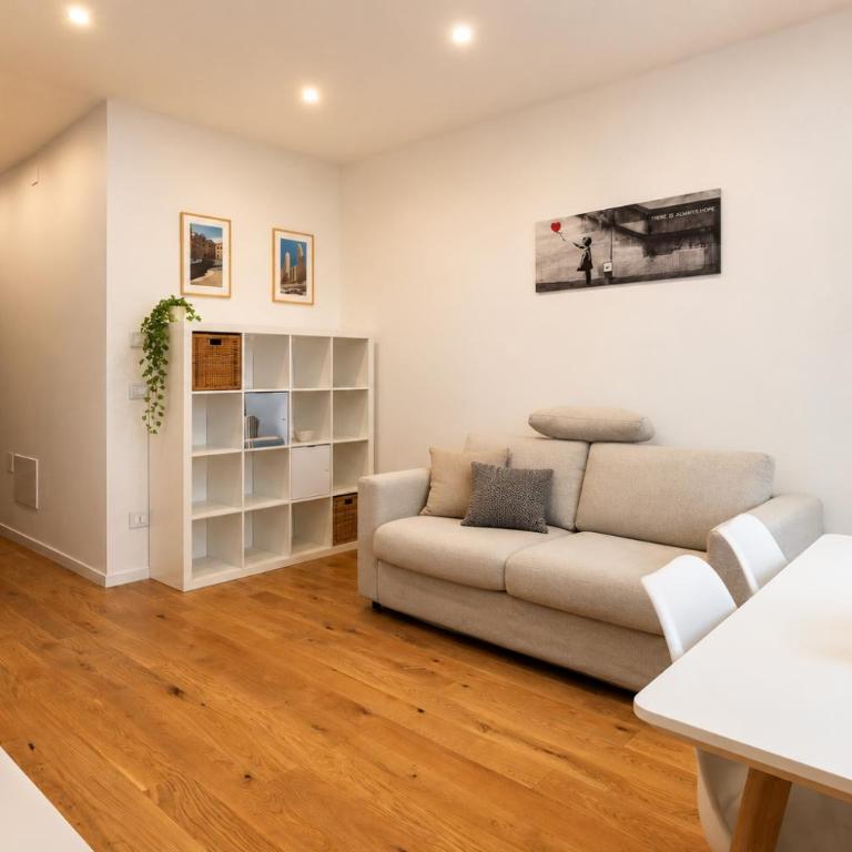 Apartments Trieste Centro I Cadorna 14 - Appartamento con 1 Camera da Letto - 2