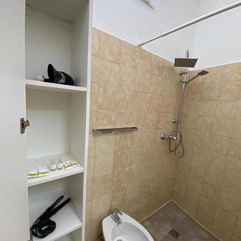 Le Nuage - Double Room with Private Bathroom - 11