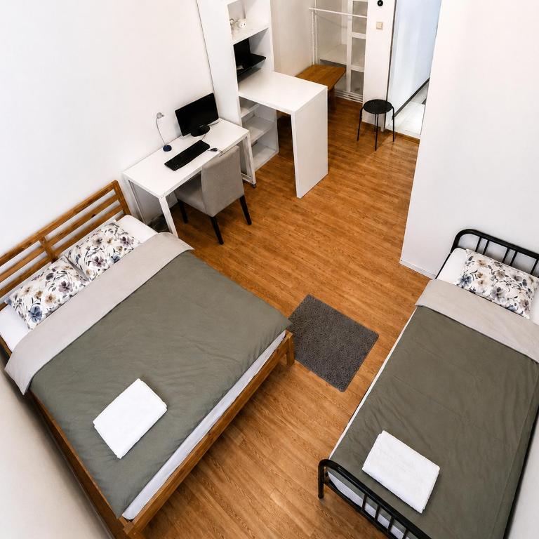 StaySpace - Familienzimmer - 1