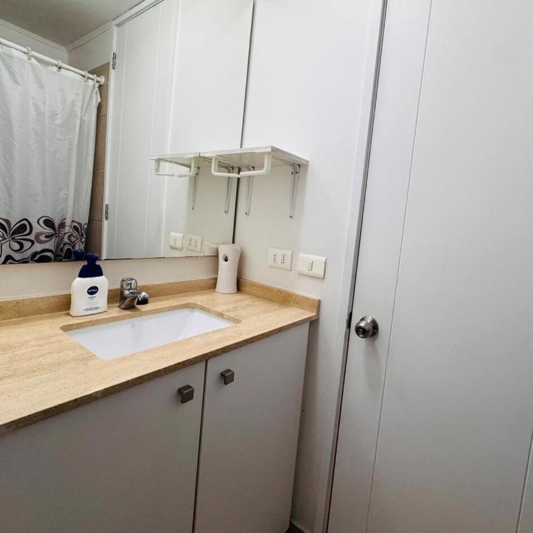 Hermoso departamento a minutos del centro - Apartamento de 2 dormitorios con vistas a la montaña - 15