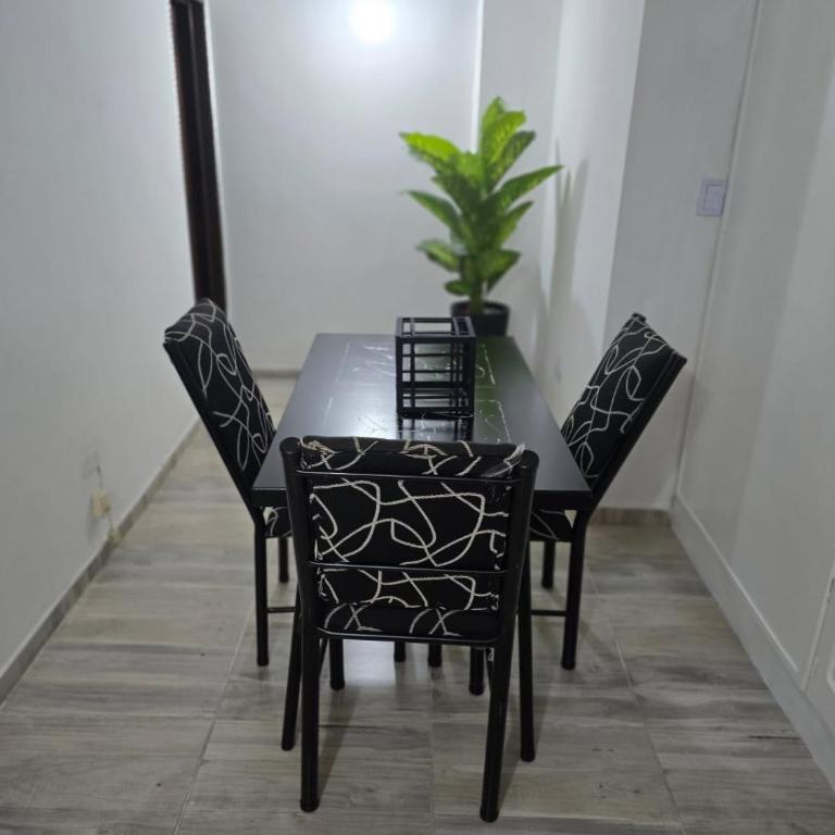 Departamento CENTRO a metros de la CATEDRAL y plaza SAN MARTIN 2 - One-Bedroom Apartment - 4