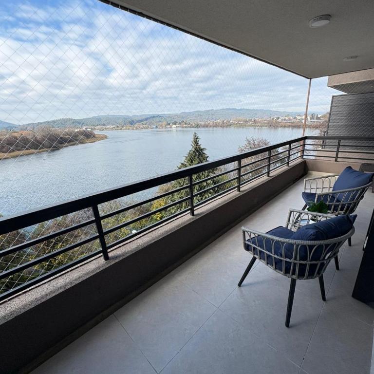 Moderno y Elegante - Two-Bedroom Apartment - 13