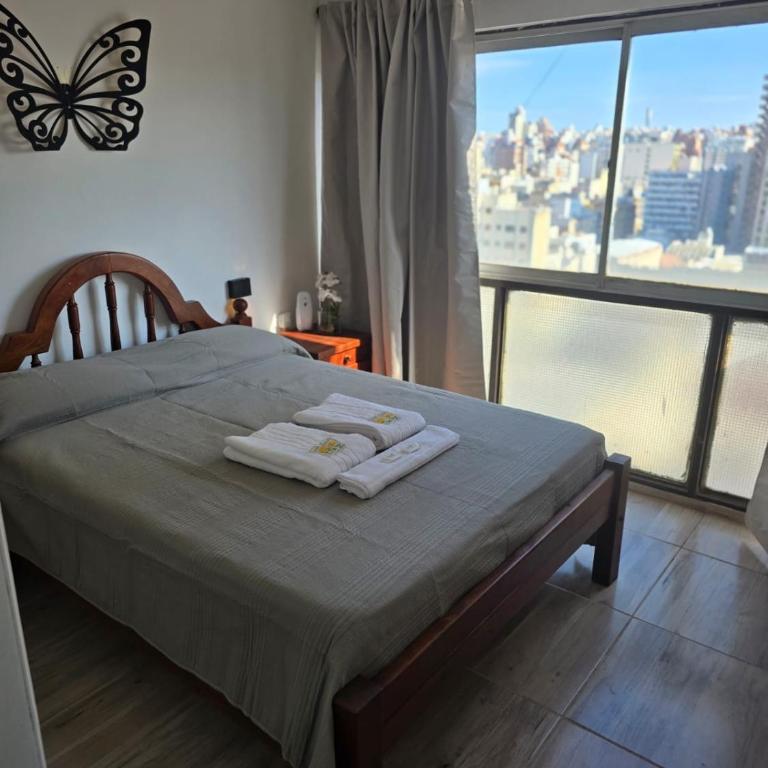 Departamento CENTRO a metros de la CATEDRAL y plaza SAN MARTIN 2 - Apartamento de 1 dormitorio - 6