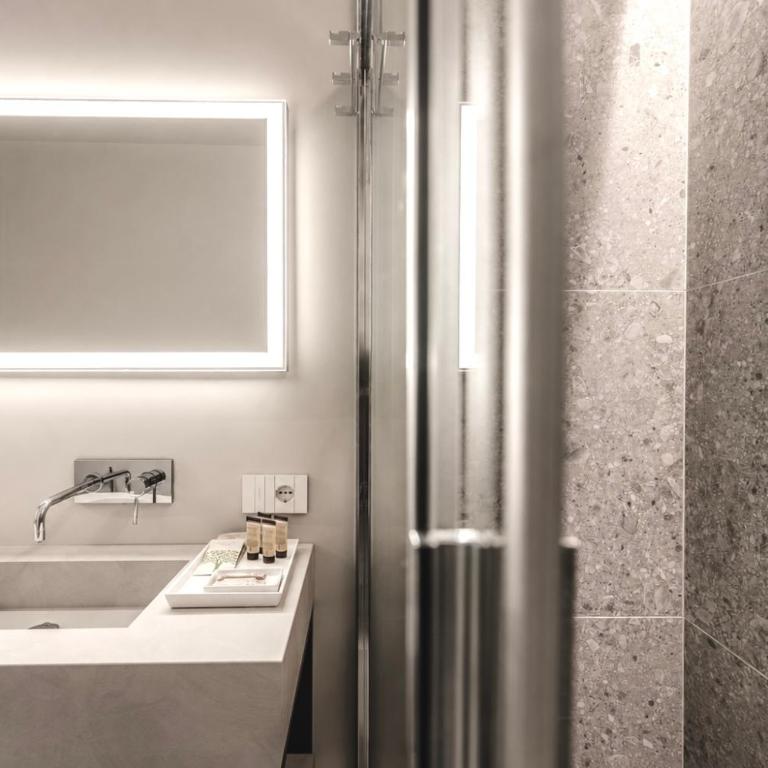 La Terrazza - Private Jacuzzi in Downtown Como - Appartamento con 1 Camera da Letto - 18