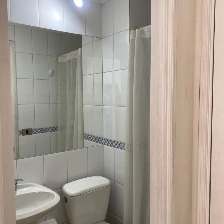 Habitación Barrio Escuela Militar - Double Room with Private Bathroom - 2