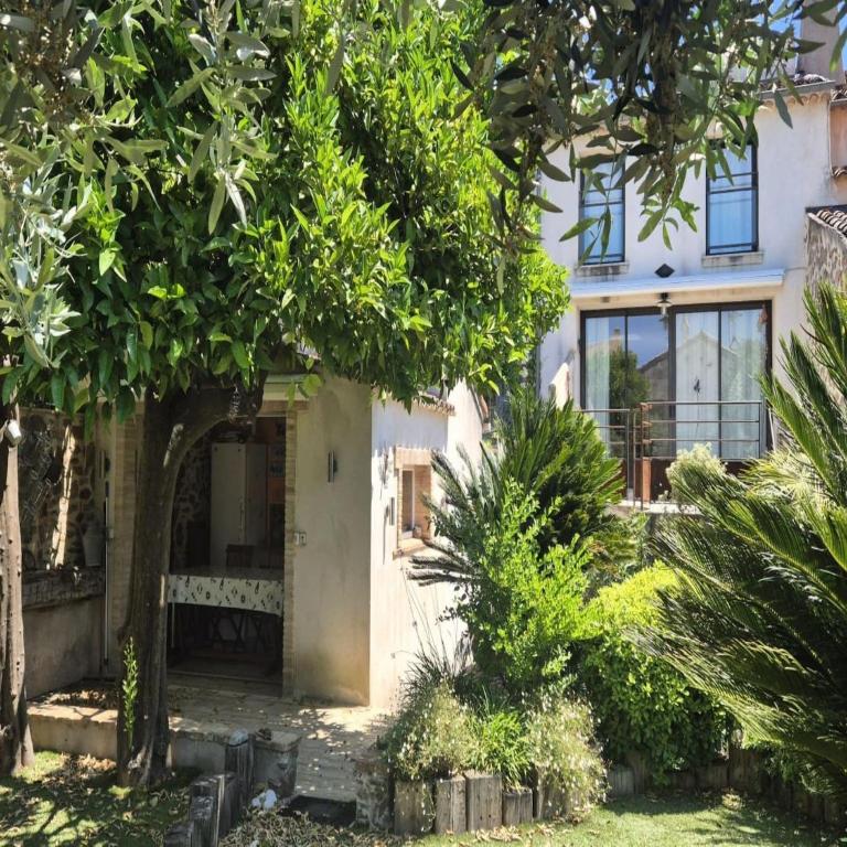 Villa dans le Golfe de Saint-Tropez - Maison de Vacances 3 Chambres - 4