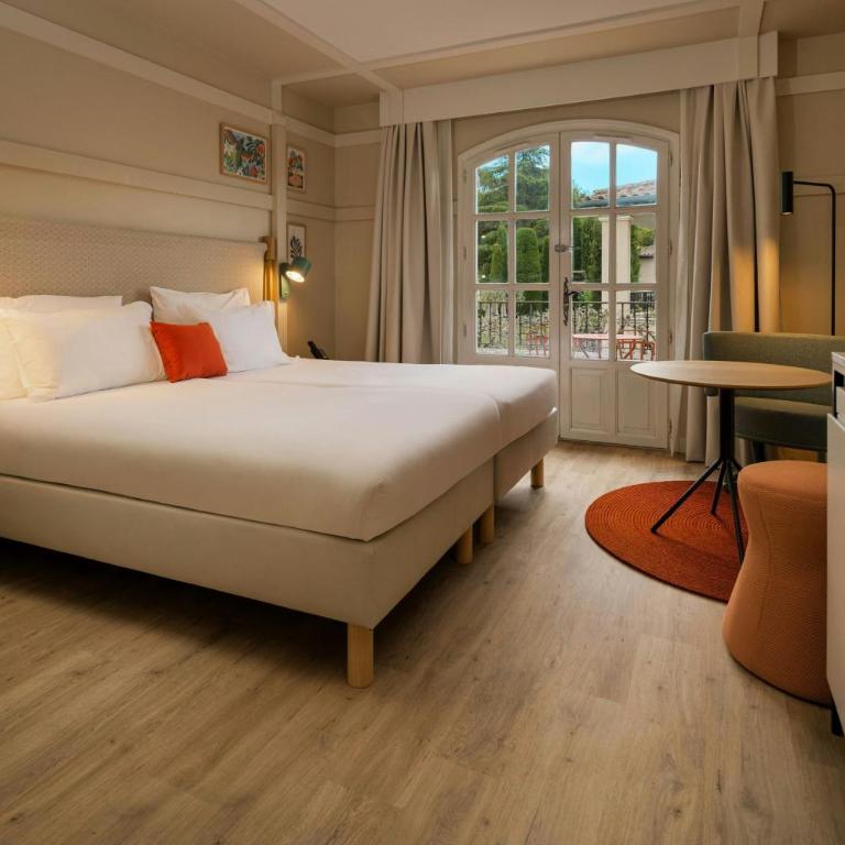 La Bastide de Mougins, a Tribute Portfolio Hotel - Chambre Lits Jumeaux Supérieure avec Balcon et Vue sur le Jardin - 8