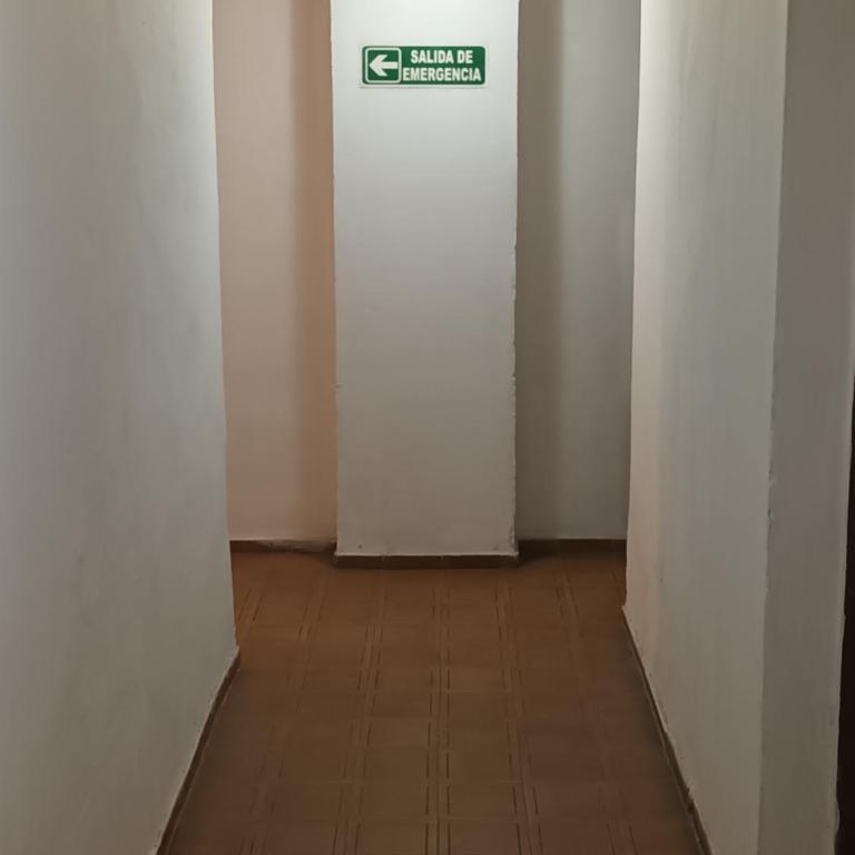 Hospedaje Alicia - Habitación Doble con baño privado - 4