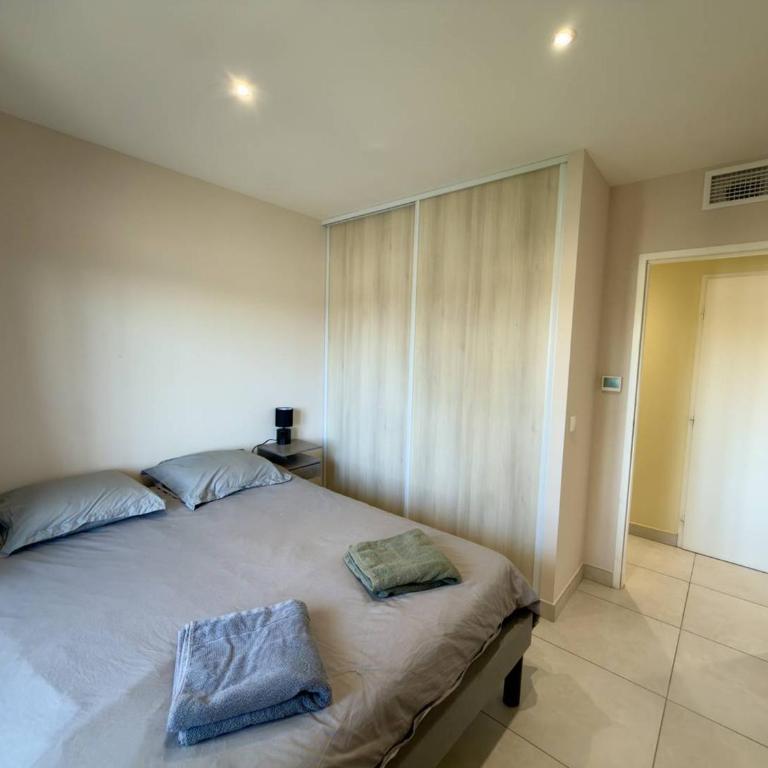 Appartement climatisé lumineux - 4 pers. - FR-1-388-257 - Appartement - 2