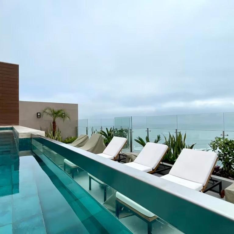 Ocean view apartment with balcony, pool and gym - One-Bedroom Apartment - 60