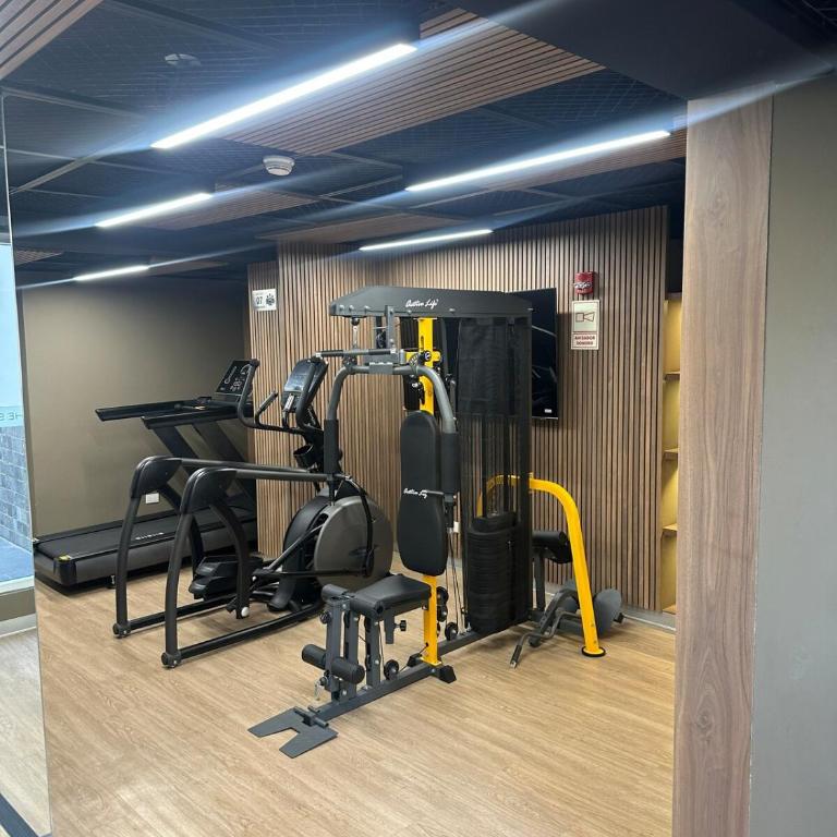 Ocean view apartment with balcony, pool and gym - One-Bedroom Apartment - 72