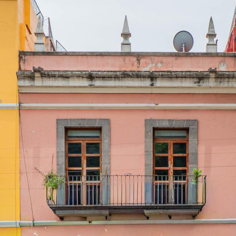 Vista Única a la Catedral desde tu Balcón Privado - Apartment mit 3 Schlafzimmern - 30