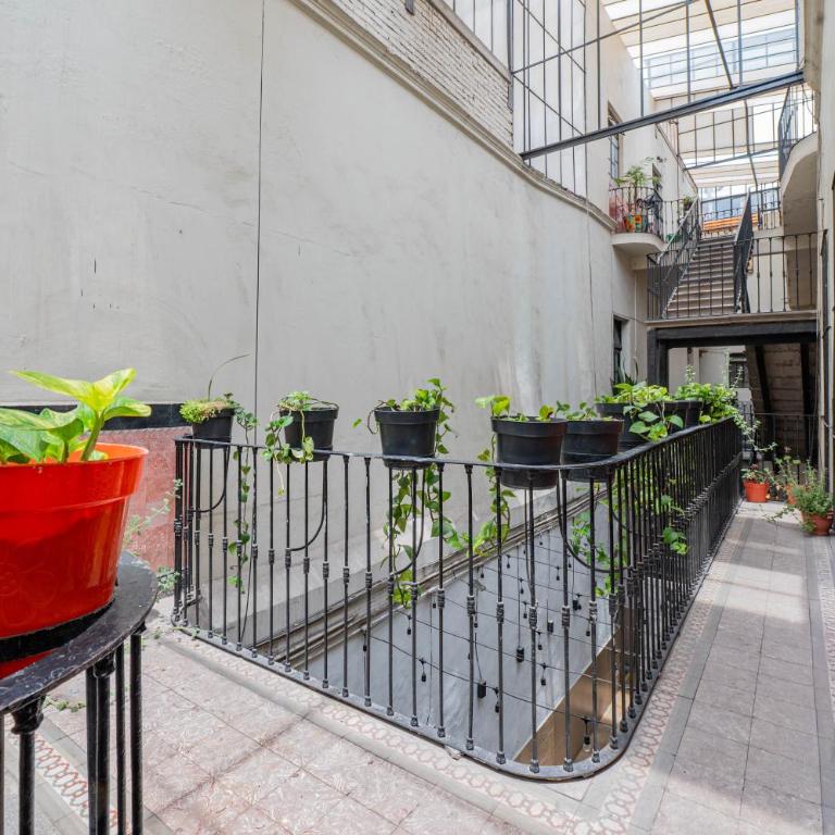 Vista Única a la Catedral desde tu Balcón Privado - Apartment mit 3 Schlafzimmern - 38