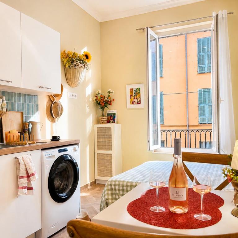 Le Petit Nice - 4 Studios, 2 with Private Terrace - Nice Centre - Studio Standard - 1