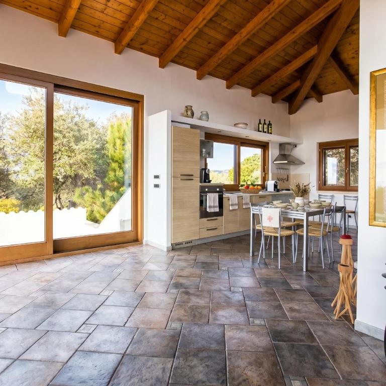 Villa Malaya con 2 piscine per 18 persone - Villa - 13