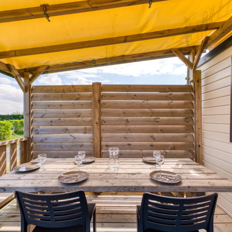 Camping Paradis Les Jonquilles - Comfort+ Mobile Home - 3 Bedrooms - 4