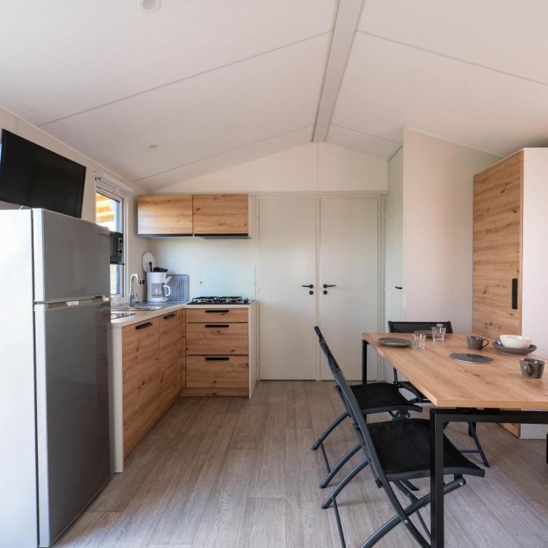 Camping Paradis Les Jonquilles - Comfort+ Mobile Home - 3 Bedrooms - 13