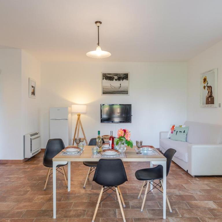 Agriturismo Poggio Rotondo - Appartamento con 2 Camere da Letto - 1
