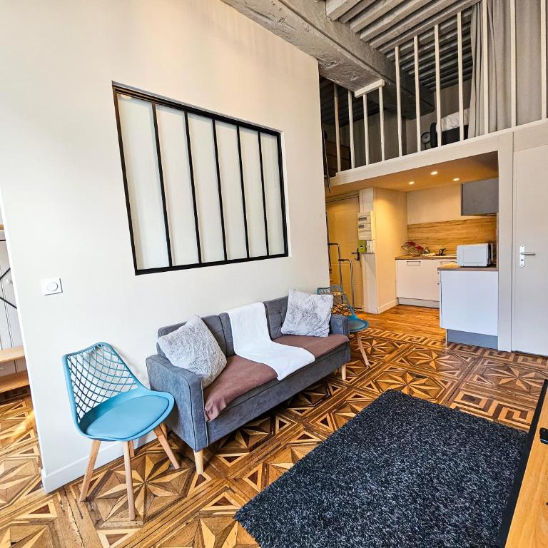 Le Haussman 4 places - Louis Pradel - Netflix - Appartement - 4