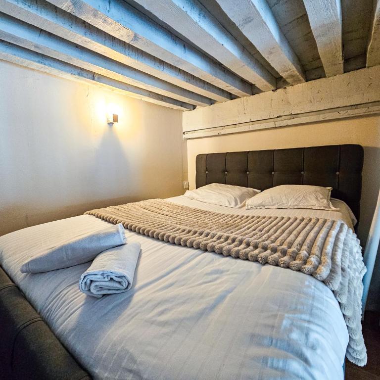 Le Haussman 4 places - Louis Pradel - Netflix - Appartement - 11