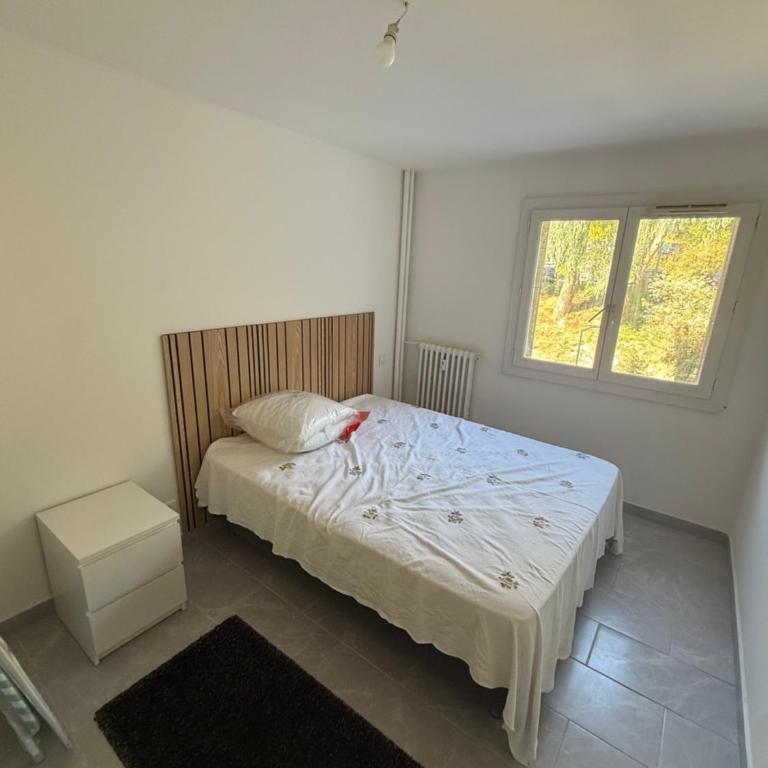 Apparently 2 bedrooms - Appartement 2 Chambres - 11