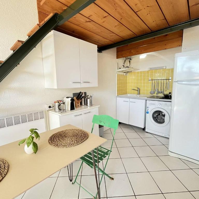 Joli Duplex avec vue sur Mer, 2 ou 3 couchages, Clim, 50m de la plage de Portiragnes LXCRAB8 - Apartment with Sea View - 5