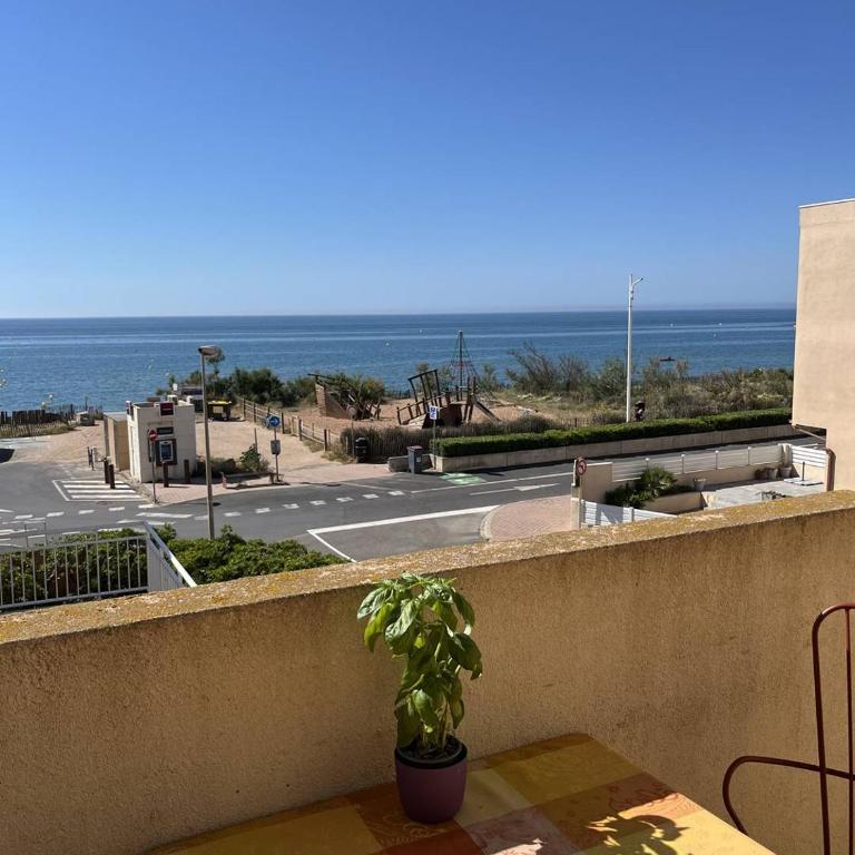 Joli Duplex avec vue sur Mer, 2 ou 3 couchages, Clim, 50m de la plage de Portiragnes LXCRAB8 - Apartment with Sea View - 7