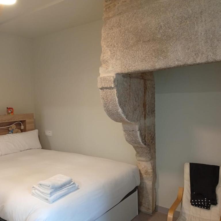 Loureiros Dorm - Double Room with Private Bathroom - 3