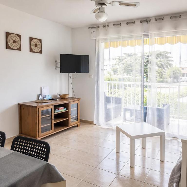 Studio au Lavandou, Piscine extérieure - Apartment mit 1 Schlafzimmer - 2