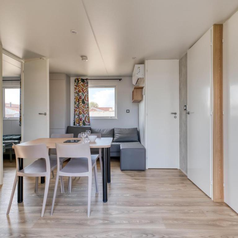 Camping Paradis Les Jonquilles - Premium Mobile Home with Air-Conditioning - 3 Bedrooms - 20