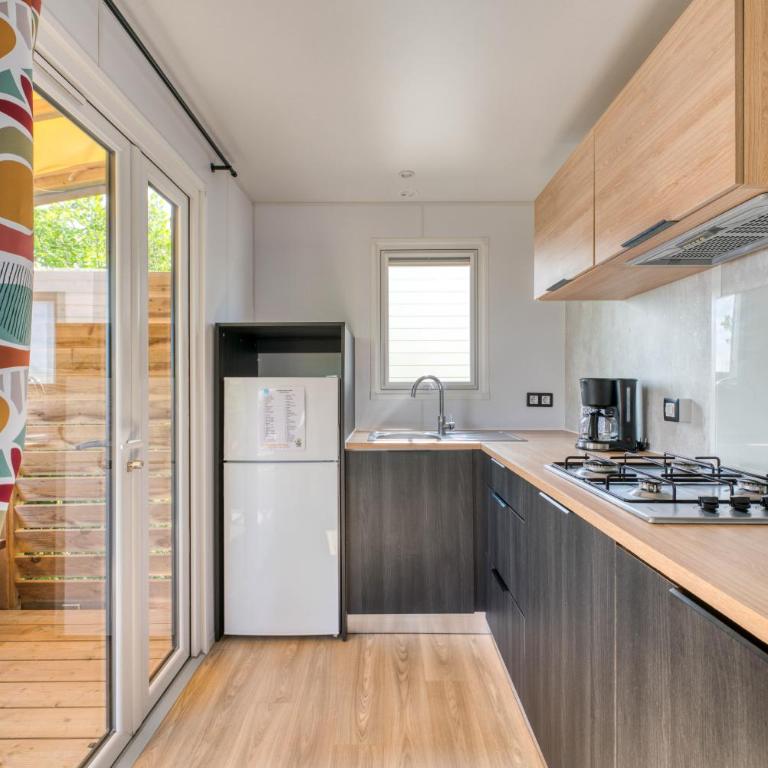 Camping Paradis Les Jonquilles - Premium Mobile Home with Air-Conditioning - 3 Bedrooms - 23