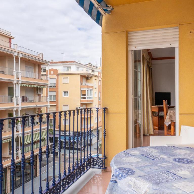 Apt FERNANDO VISTAS AL MAR -3º PUERTA 2 - HOME RENT MALAGA - Apartment mit 2 Schlafzimmern - 2
