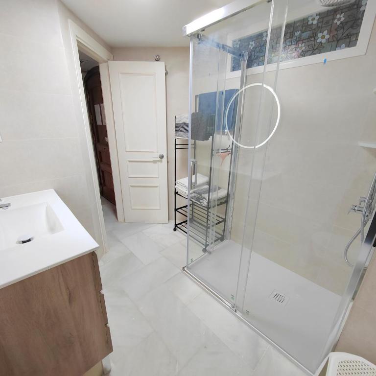 Puerto Marina beach 1 bed flat - Apartment - 23