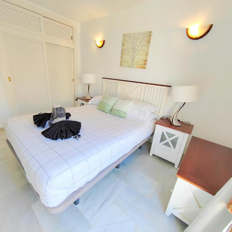Puerto Marina beach 1 bed flat - Apartment - 22