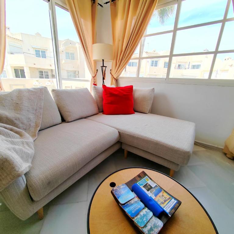 Puerto Marina beach 1 bed flat - Apartment - 3