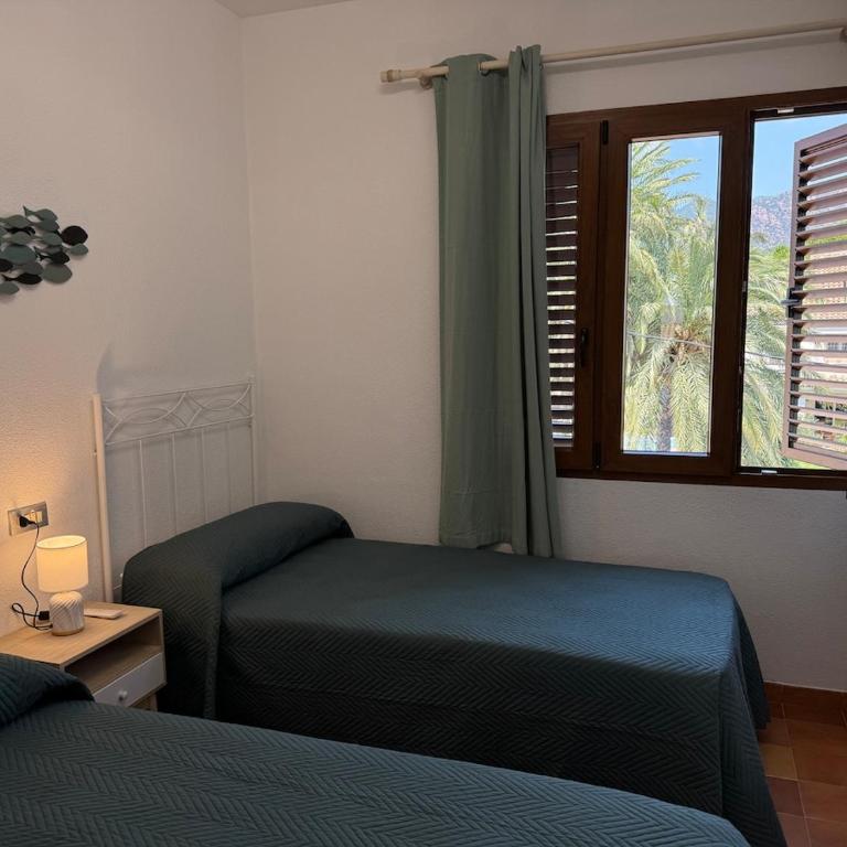 Oasis en las Villas de Benicasim - Three-Bedroom Apartment with Sea View - 25