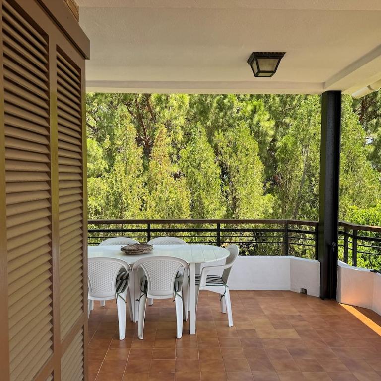 Oasis en las Villas de Benicasim - Three-Bedroom Apartment with Sea View - 14