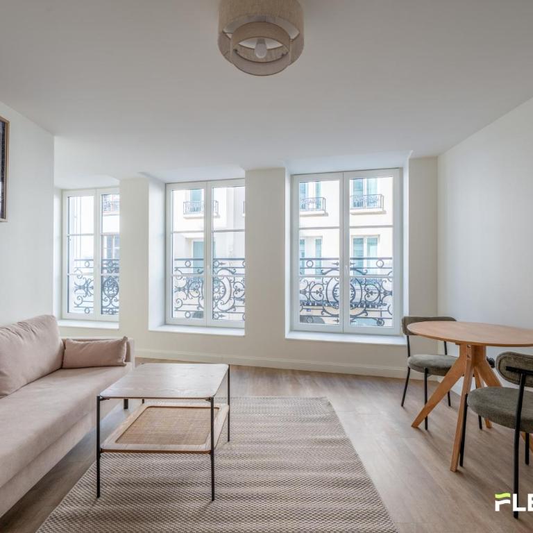 T2 lumineux proche Grands Boulevards Paris 10è - Appartement - 3