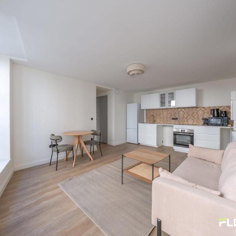 T2 lumineux proche Grands Boulevards Paris 10è - Appartement - 6