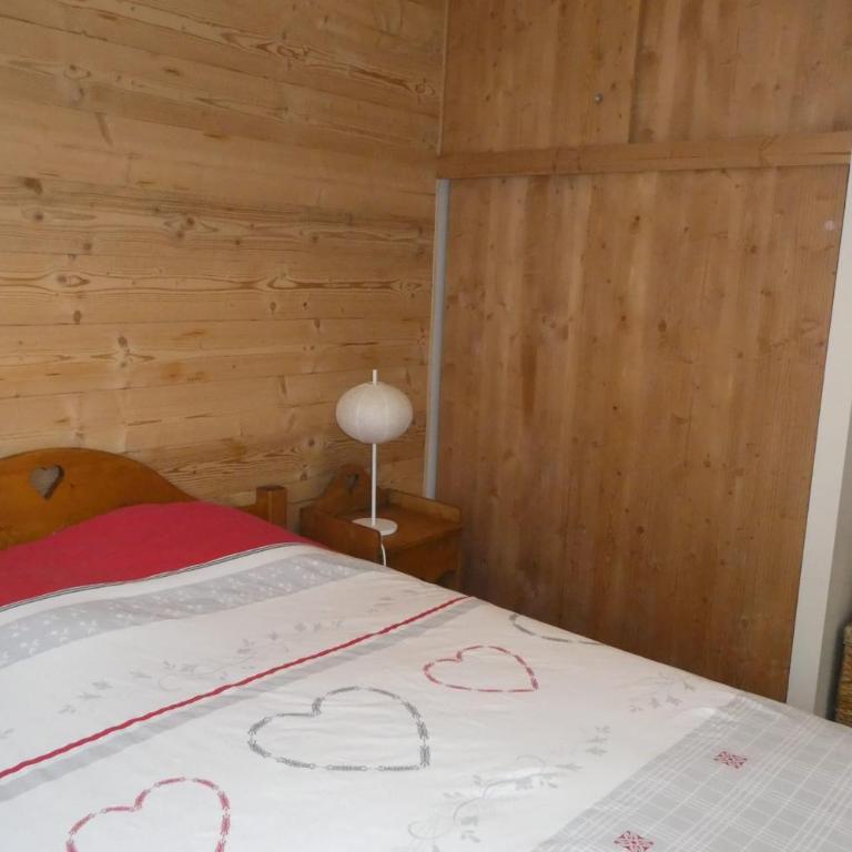 Appt avec balcon centre du village - Appartement - 6
