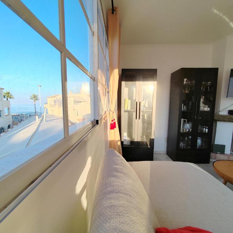 Puerto Marina beach 1 bed flat - Apartment - 4