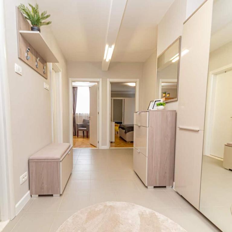 City Center de lux apartment 3bd - Appartement 2 Chambres - 33