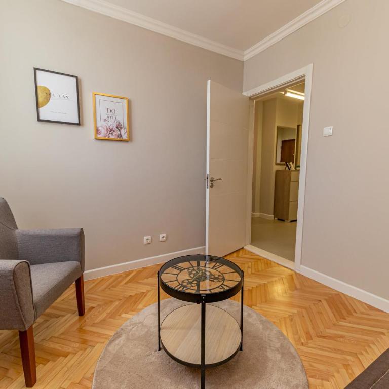 City Center de lux apartment 3bd - Appartement 2 Chambres - 42