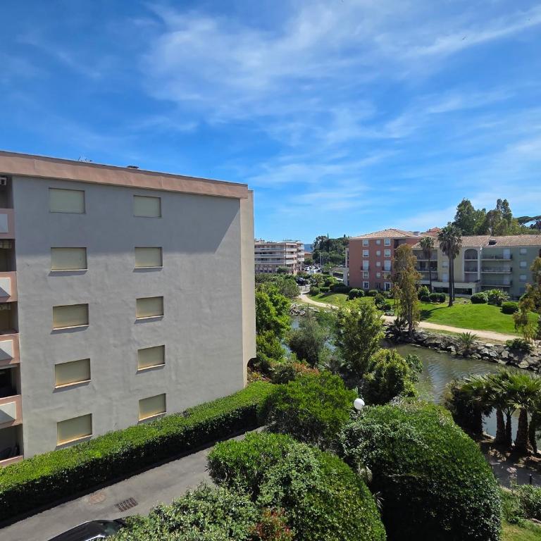 Studio avec clim et parking - 4 pers. - FR-1-780-100 - Apartment - 2