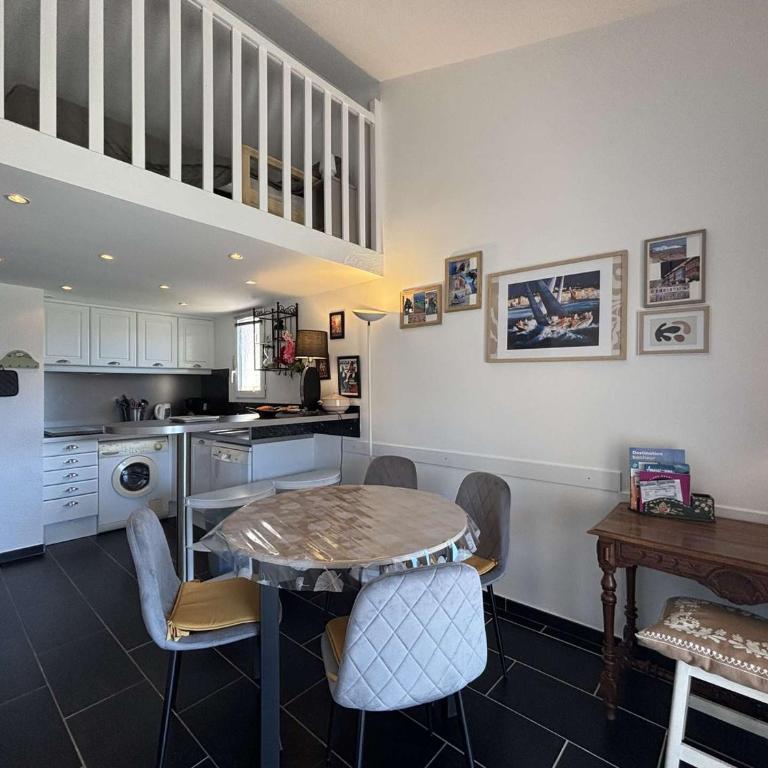 Appartement vue mer, climatisé - 4 pers. - FR-1-226B-260 - Appartement - 7