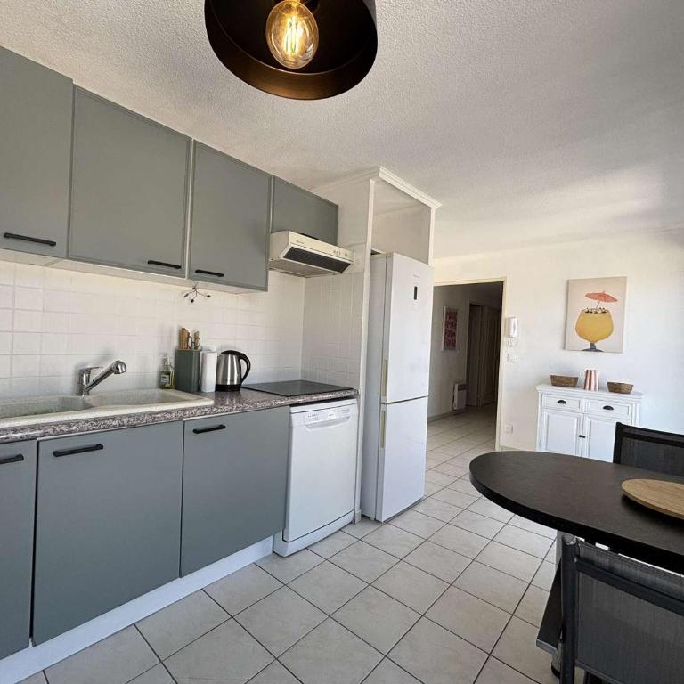 Appartement vue mer - 4 pers. - FR-1-226B-261 - Appartement - 4