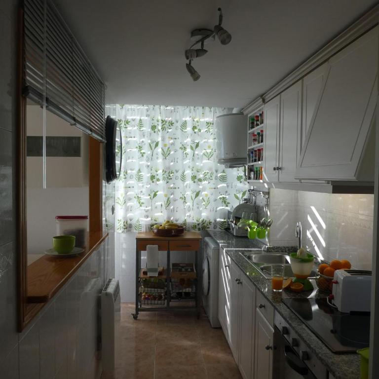 Apartamento vista mar, AC, parking - 5 pers. - ES-314-38 - Apartment - 8