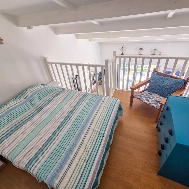 Studio mezzanine idéal, parking - 4 pers. - FR-1-880-92 - Appartement - 5