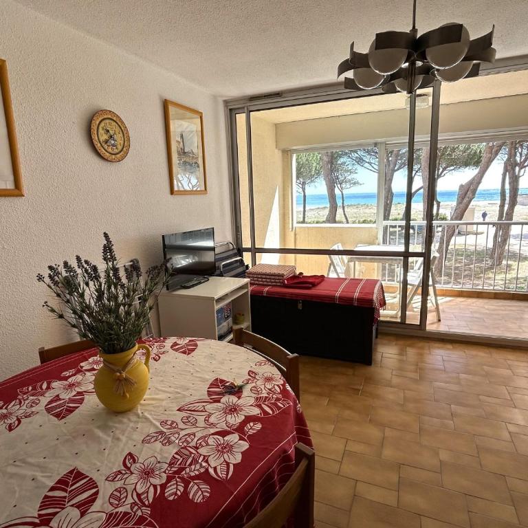 Appartement face mer - 4 pers. - FR-1-837-142 - Appartement - 8