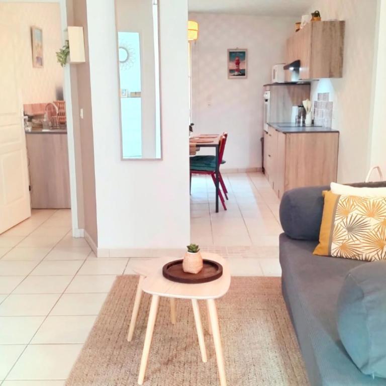 Apartment with terrace in a quiet area of Bandol - Apartamento - 2